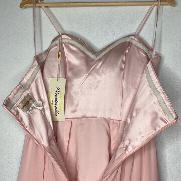 NWT CINDERELLA DESIGNS PINK STRAPLESS DRESS SIZE SMALL - Picture 5 of 11